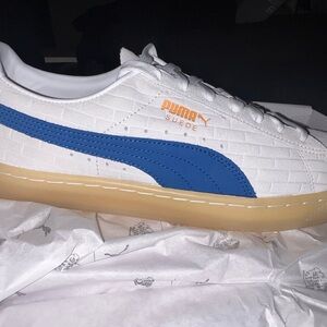 Puma Suede Men's White Sneakers with Blue Formstrip and Gum Sole